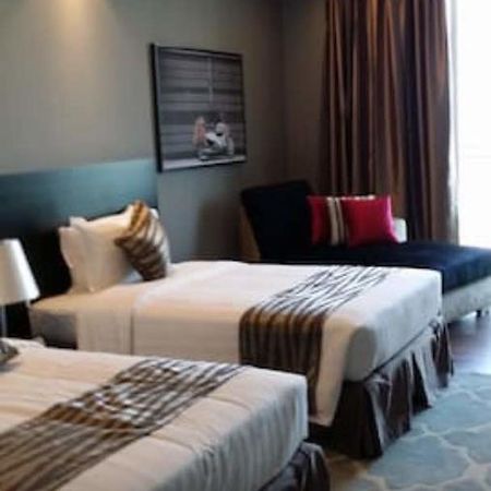 Riverside Melaka @ Shore Residences Exterior photo