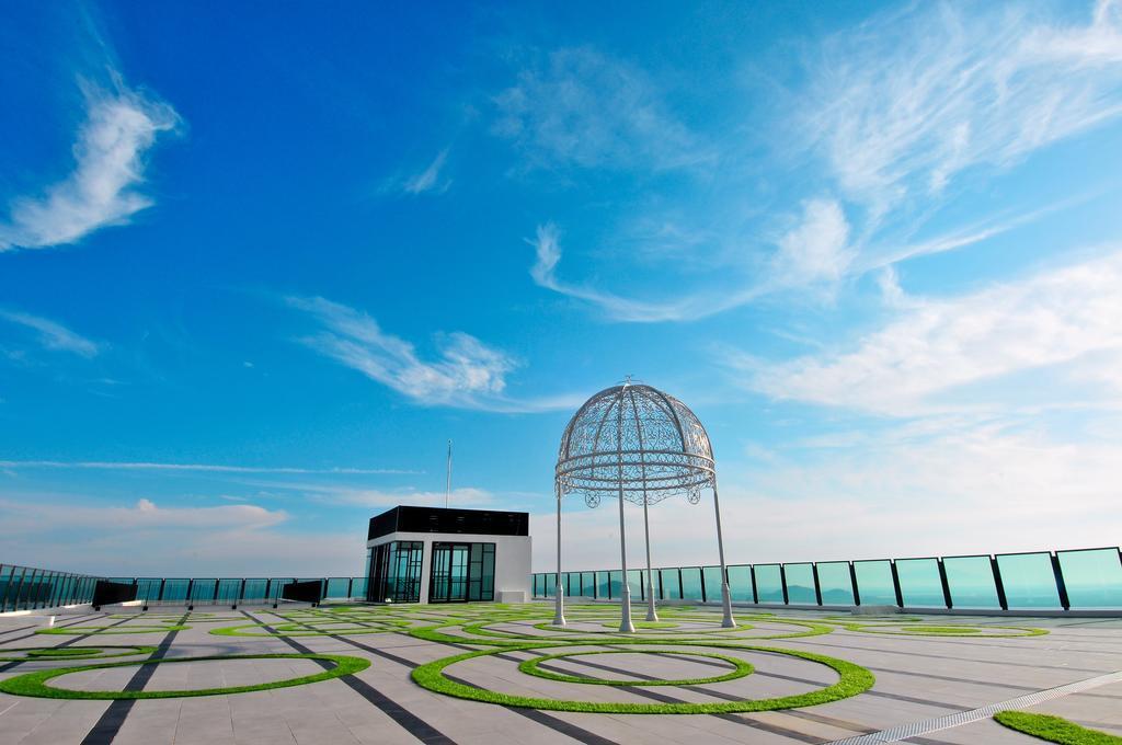 Riverside Melaka @ Shore Residences Exterior photo